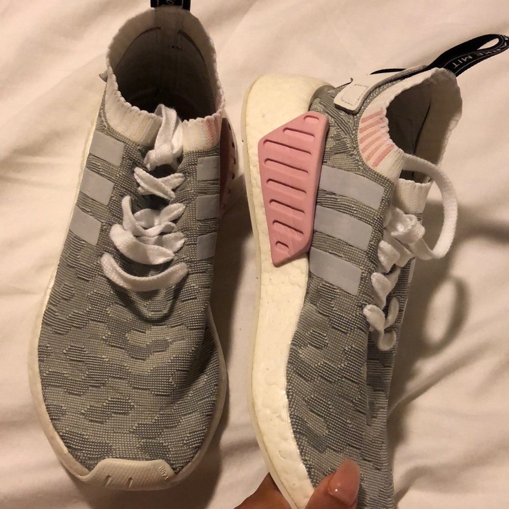ADIDAS NMD US WOMENS SIZE 7